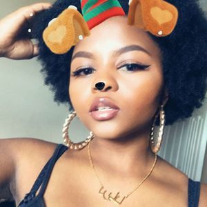 Meet your Posher, Dariana